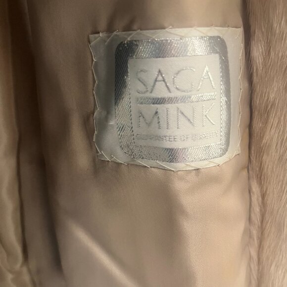 Vintage SAGA Mink Coat – Maison Blanche Size 12 - Picture 4 of 12